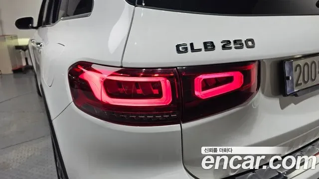 Mercedes-Benz GLB GLB250 4MATIC, миниатюра 5