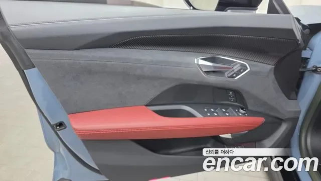 Audi e- GT Premium, миниатюра 26