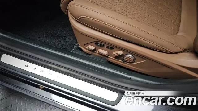 Hyundai Grandeur Calligraphy, миниатюра 18