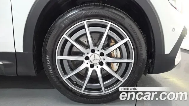 Mercedes-Benz GLB AMG GLB35 4MATIC, миниатюра 28