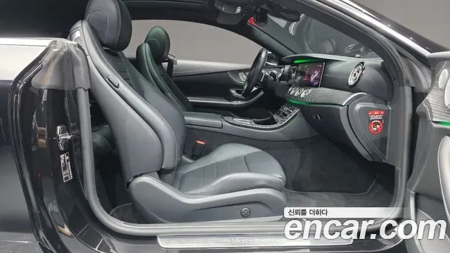 Mercedes-Benz E-Class E450 4MATIC, миниатюра 18