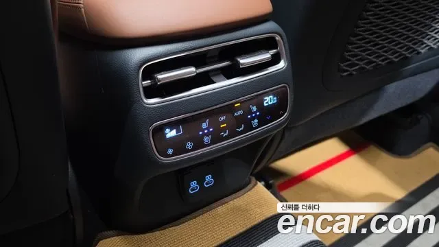 Genesis GV70 2.5T бензин AWD ( ), миниатюра 12
