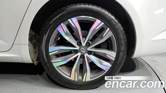 Renault SM6 1.3 TCe LE, миниатюра 8