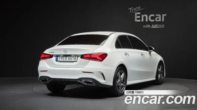 Mercedes-Benz A-Class A220, миниатюра 15