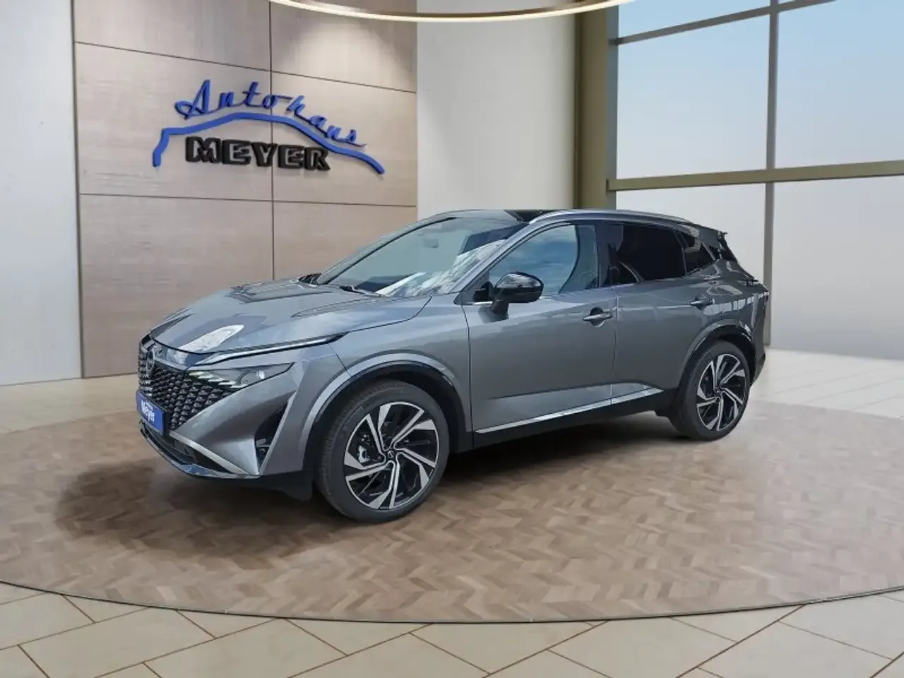 Nissan Qashqai Tekna+ 1,3 DIG-T 158PS 4x4 UPE=50500 Euro **