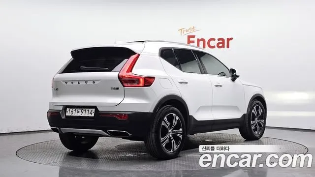 Volvo XC40 T4, миниатюра 10
