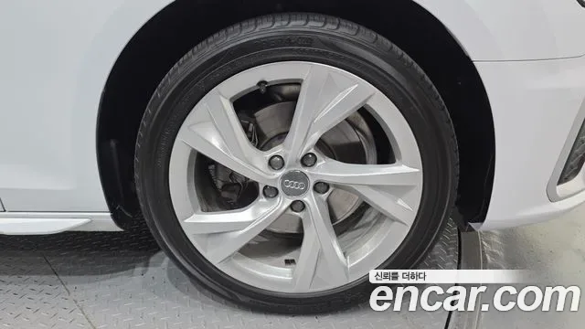 Audi A4 40 TFSI Premium, миниатюра 11
