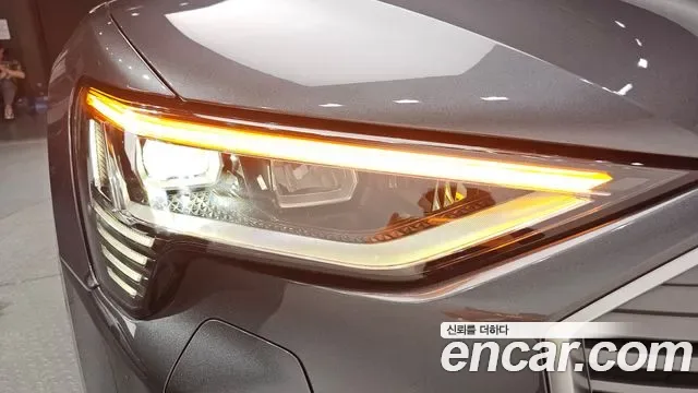 Audi e-, миниатюра 15
