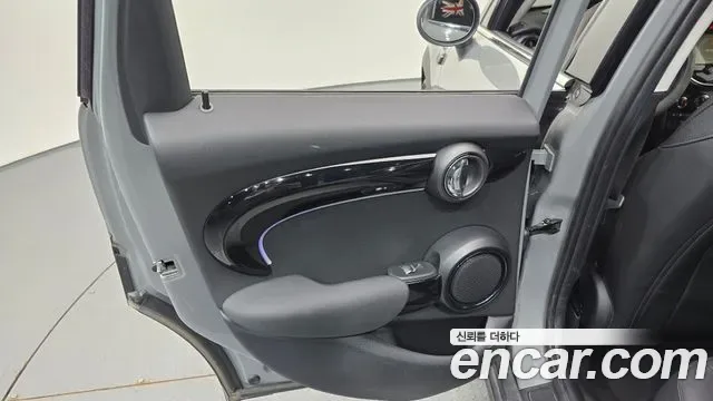 MINI Cooper 5 III, миниатюра 8