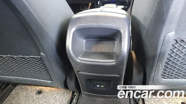 Mercedes-Benz A-Class A200d, миниатюра 15