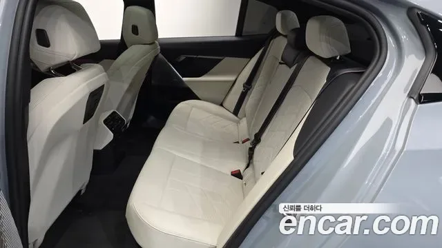 BMW 5 (G60) 520i, миниатюра 20