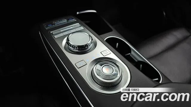 Genesis GV70 2.5T бензин AWD ( ), миниатюра 9