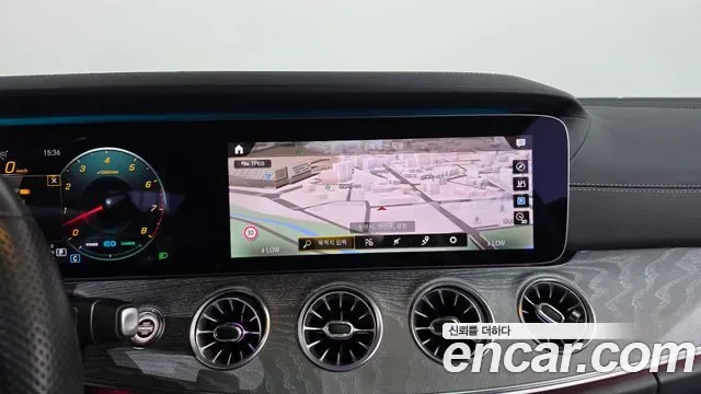 Mercedes-Benz E-Class E450 4MATIC, миниатюра 11