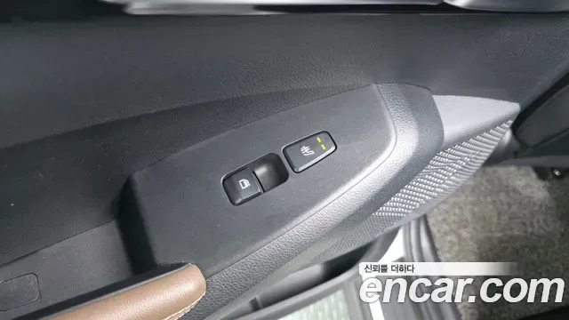 Kia Seltos бензин 1.6 Turbo 2WD Signature, миниатюра 3