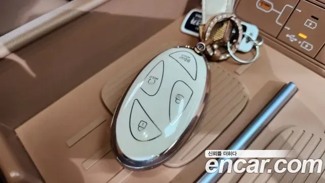 Hyundai Santa FE HEV 1.6 4WD Calligraphy, миниатюра 3