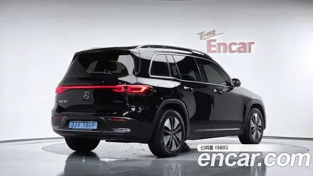 Mercedes-Benz EQB EQB300 4MATIC, миниатюра 2