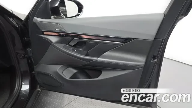 BMW i5 eDrive 40, миниатюра 12