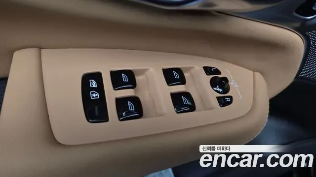 Volvo XC90 T8 гибрид, миниатюра 11