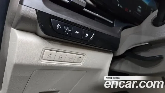 Kia Carnival бензин 9 мест, миниатюра 22
