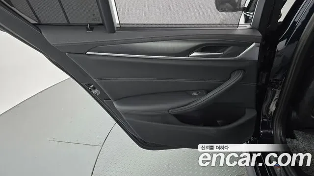 BMW 5 (G30) 520i M, миниатюра 3
