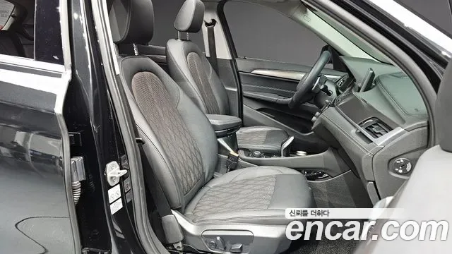 BMW X1 xDrive 20i xLine, миниатюра 10