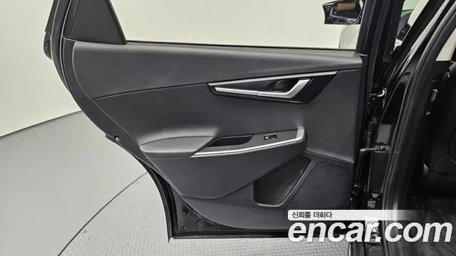 Kia EV6, миниатюра 18