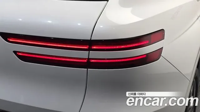 Genesis GV70 e-AWD, миниатюра 24