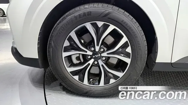 Kia Carnival дизель 9 мест Prestige, миниатюра 3