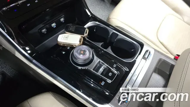 Kia Carnival бензин 9 мест, миниатюра 26