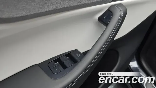 Tesla Y AWD, миниатюра 21