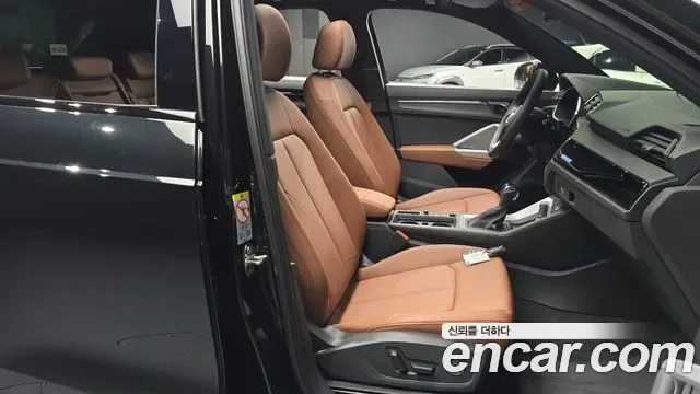 Audi Q3 35 TDI Premium, миниатюра 4