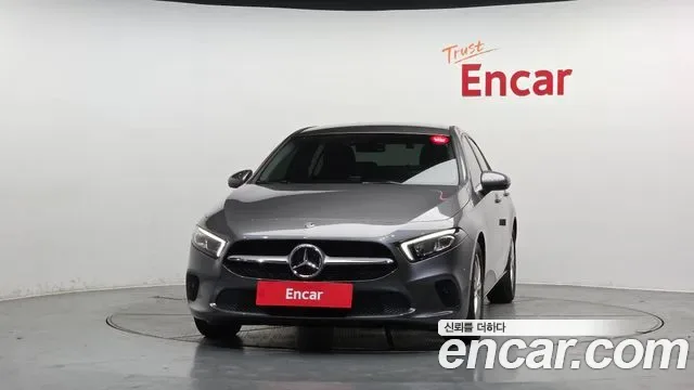 Mercedes-Benz A-Class A220, миниатюра 3
