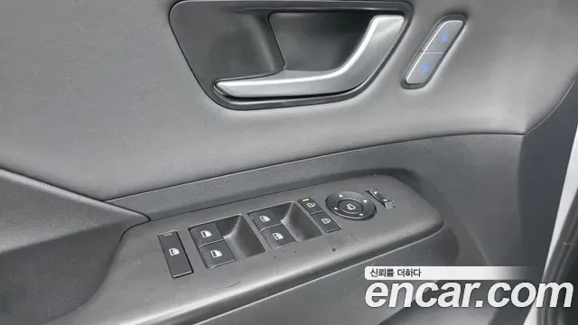 Hyundai Kona бензин 2.0 2WD Inspiration, миниатюра 11