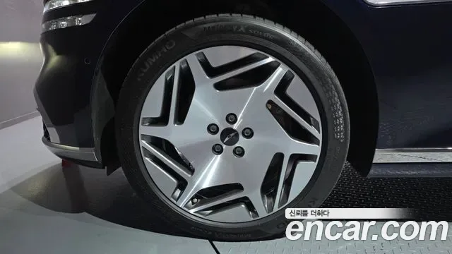 Genesis G90 (RS4) бензин 3.5 Turbo e-S/C AWD LWB ( ), миниатюра 5