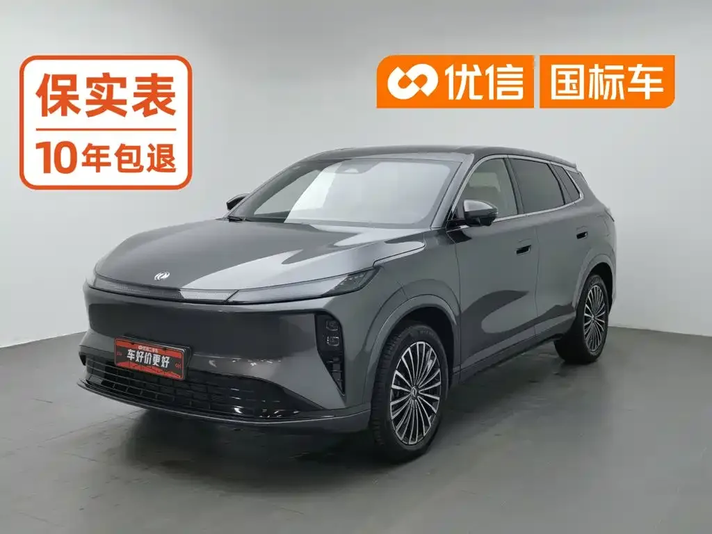 Dongfeng L8