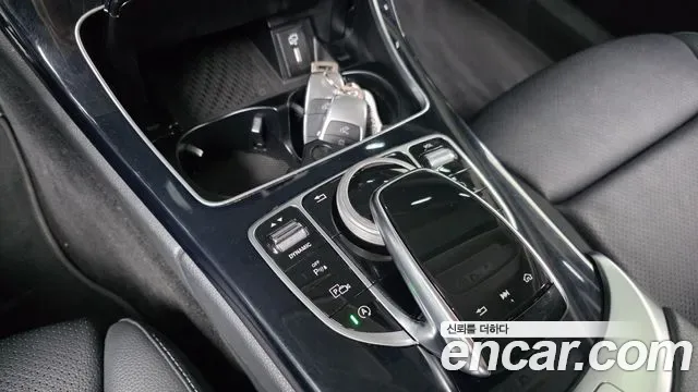 Mercedes-Benz C-Class C200, миниатюра 3