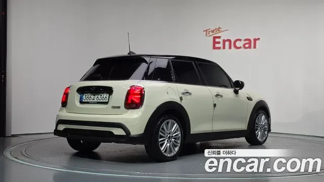 MINI Cooper 5 III, миниатюра 14