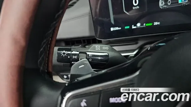 Kia Carnival HEV 9 мест Signature, миниатюра 12