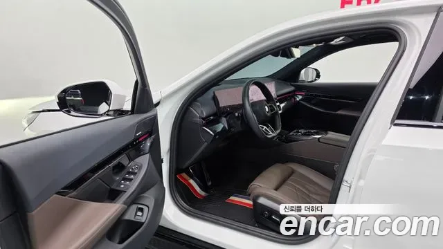 BMW 5 (G60) 520i, миниатюра 5