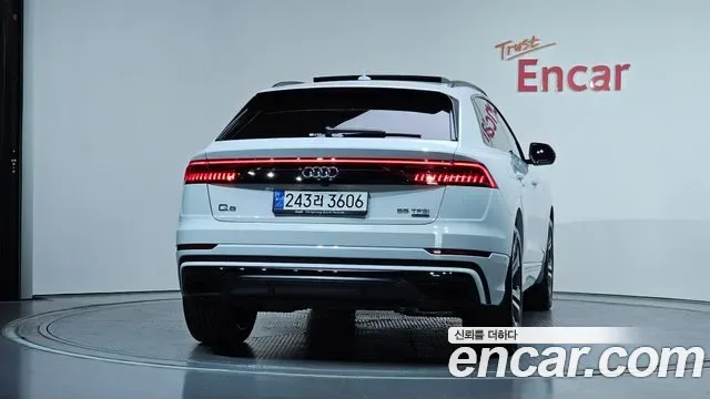 Audi Q8 55 TFSI Premium, миниатюра 21