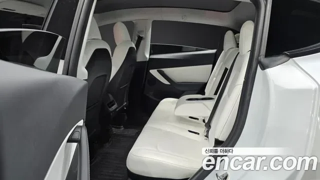 Tesla Y AWD, миниатюра 30