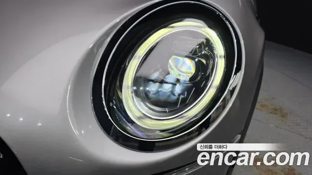 MINI Cooper III, миниатюра 8