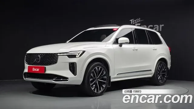 Volvo XC90 B6