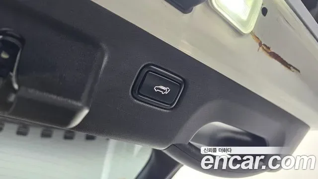 Kia EV6, миниатюра 10