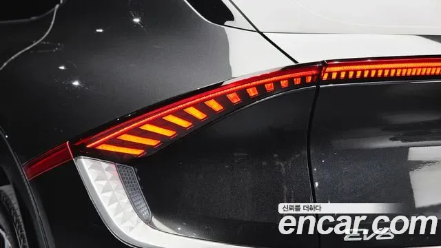 Kia EV6, миниатюра 6