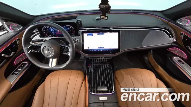 Mercedes-Benz E-Class E200 AMG Line, миниатюра 21