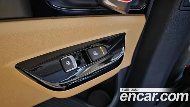 Kia Carnival дизель 9 мест, миниатюра 20