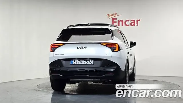 Kia Sportage бензин 1.6 Turbo 2WD Signature X Line, миниатюра 9