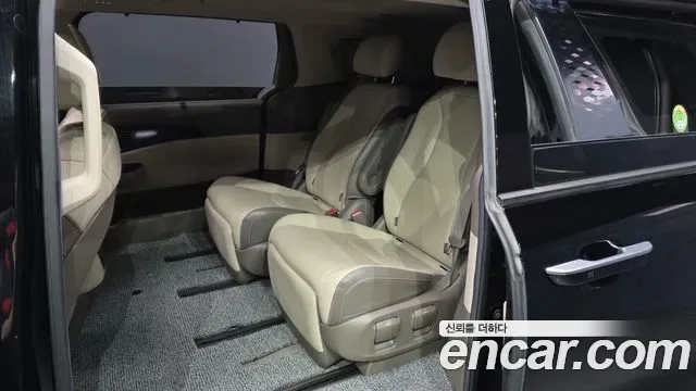 Kia Carnival бензин 7 мест Signature, миниатюра 19