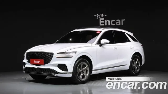 Genesis GV70 2.5T бензин 2WD ( )